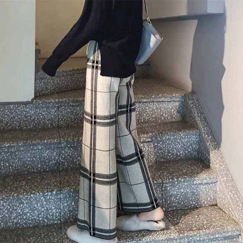 Retro Loose Nine-Point Pants, Autumn And Winter Knitted Retro Plaid Wide-Leg Pants, Fashionable And Versatile Pants